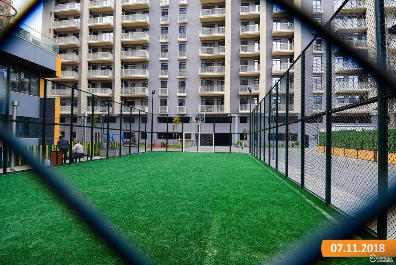 Sol'S M2 White Modern Apartments Tbilisi Exterior foto