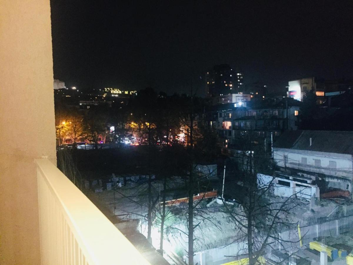 Sol'S M2 White Modern Apartments Tbilisi Exterior foto